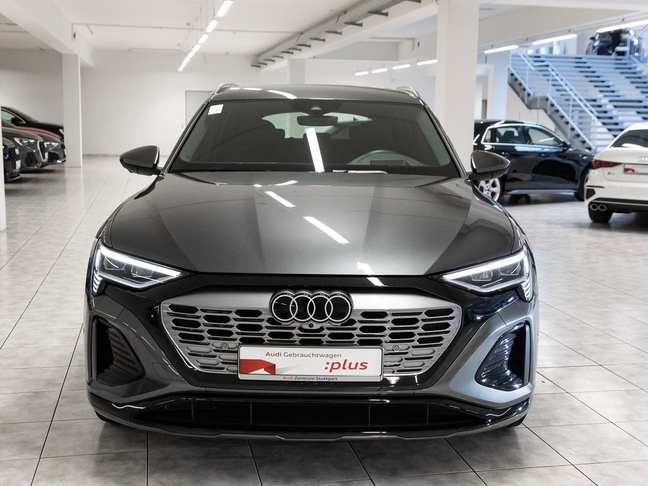 Audi Q8 e-tron - Bild 12