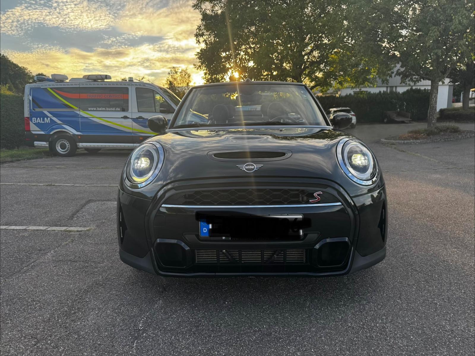 MINI Cooper S Cabrio - 178 PS - unfallfrei - 1. Hand