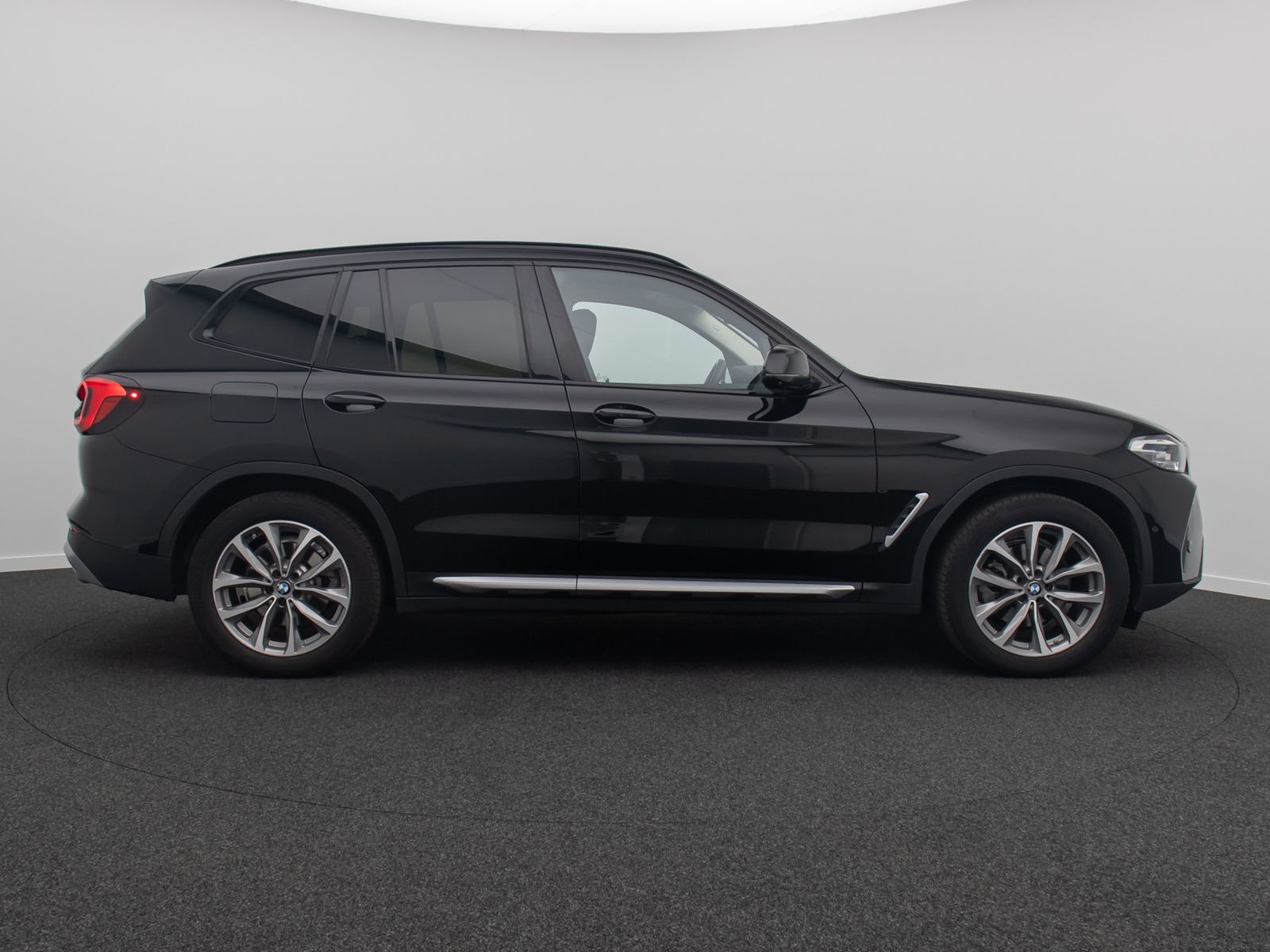 Fahrzeugabbildung BMW X3 xD20i 360°M Sport Leder DAB Sportsitz 19Zoll