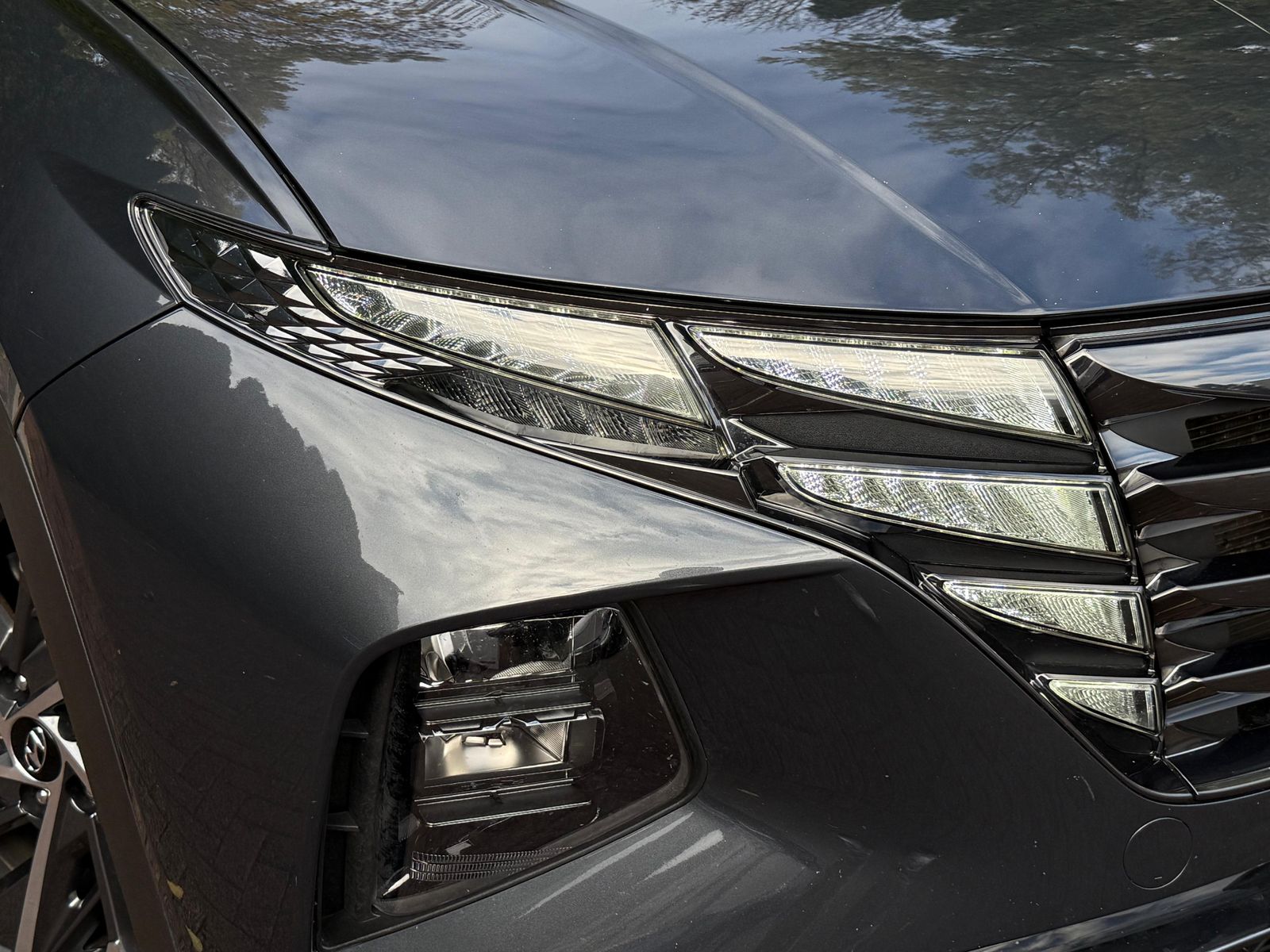 Fahrzeugabbildung Hyundai Tucson 1.6 T-GDI DCT 2WD LED+SHZ+KAM+CARPLAY+DAB