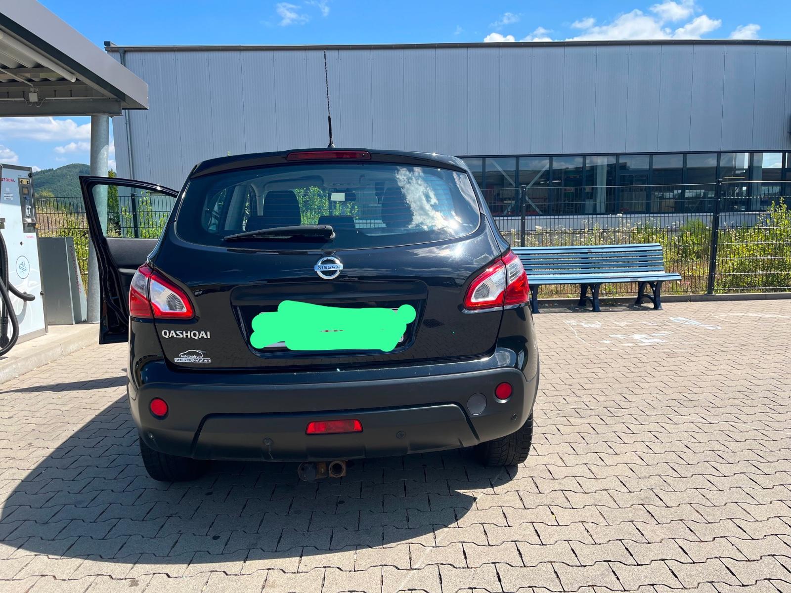 Nissan Qashqai 2011 — photo 6