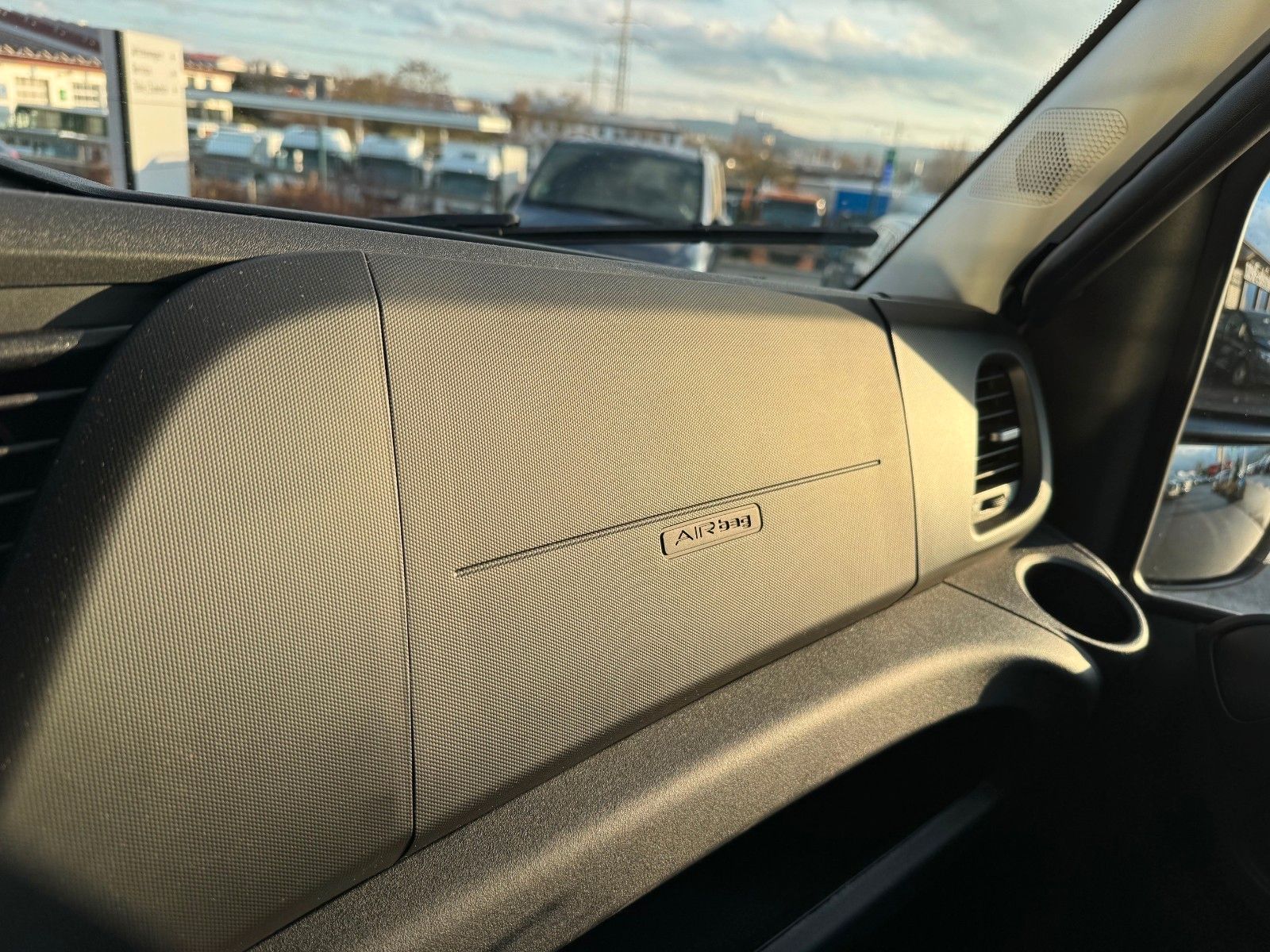 Fahrzeugabbildung Iveco Daily 35S16 HA8 *Rampen*L3.500mm*Automatik*AHK*