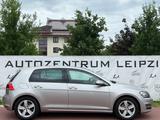 Volkswagen Golf VII *HIGHLINE*KEYLESS*KLIMA*1HAND*AUTOMATIK - Volkswagen in Leipzig