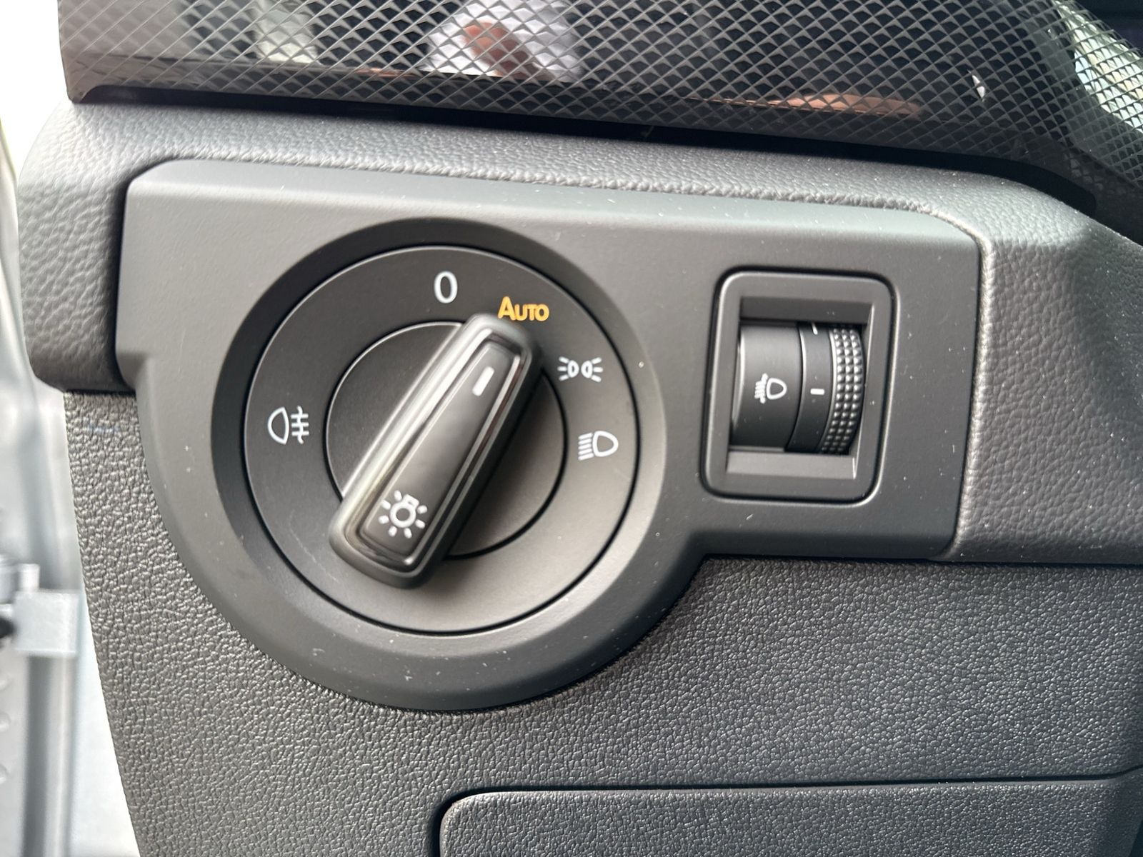 T-Cross Life 1.0 TSI, IQ.Drive, Navi, ACC, LED 6