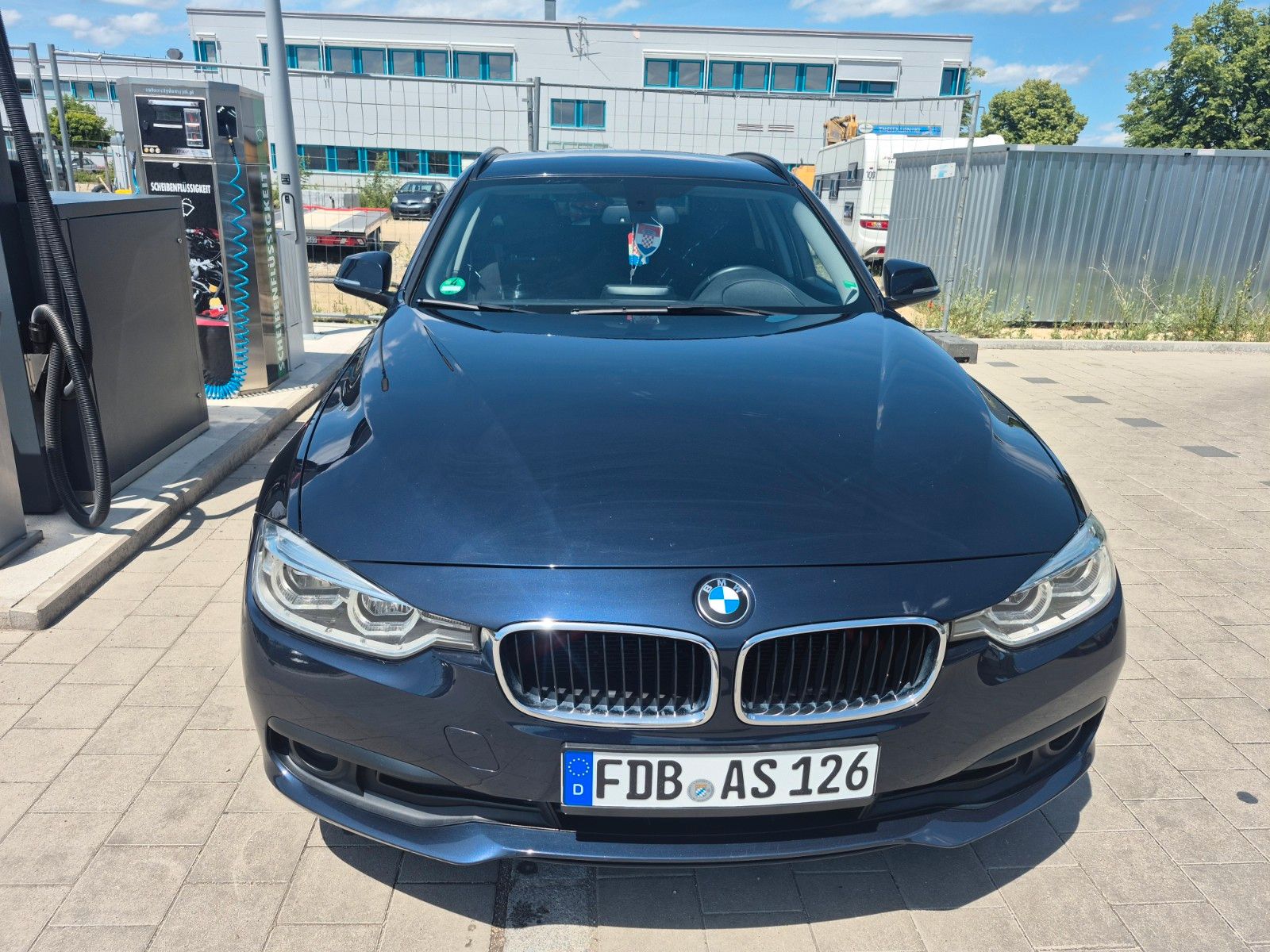 BMW 320d -