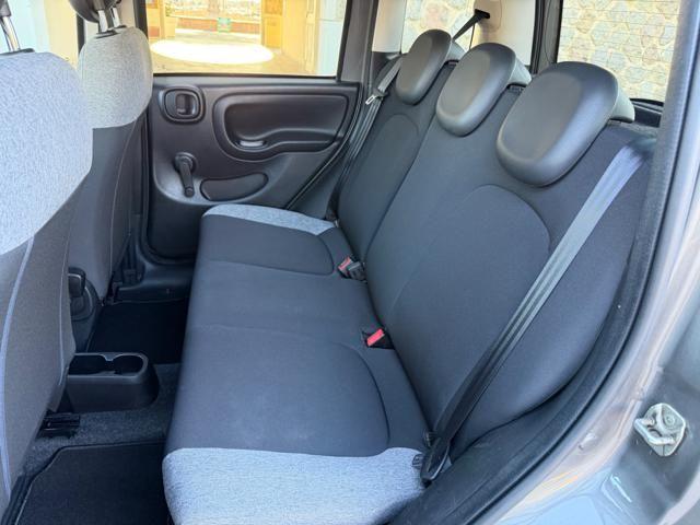 Fiat FIAT Panda 1.0 HYBRID CITY LIFE+CLIMATRONIC+SCHE