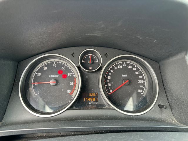 Opel Zafira B CATCH ME Now