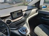 Mercedes-Benz V 220 d Aut. lang Avantgarde Edition - gebrauchte Mercedes-Benz V 220 aus dem Jahr 2017