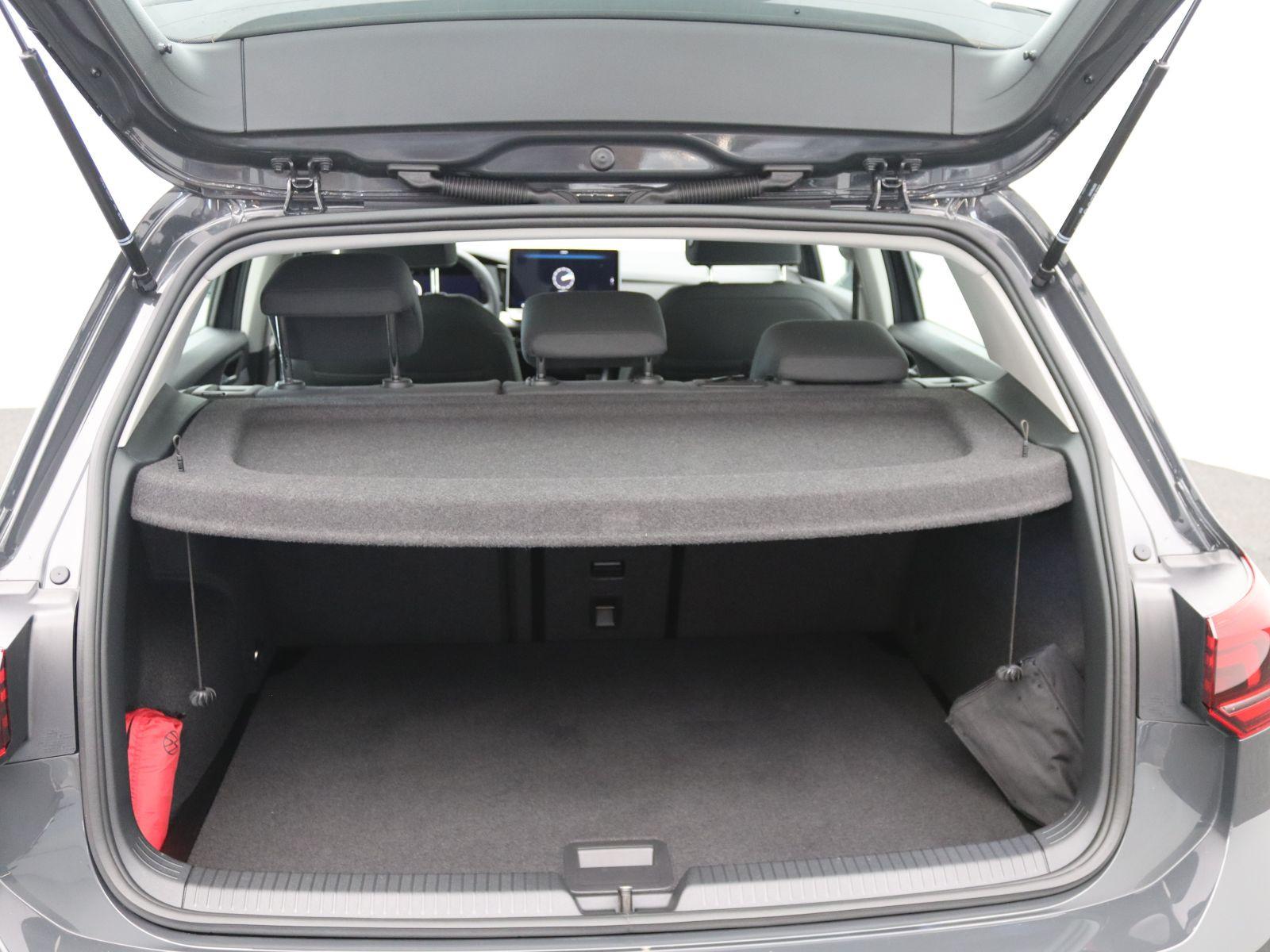 Volkswagen Golf VIII Life 1.5 eTSI DSG / CarPlay, HuD, LED, миниатюра 7