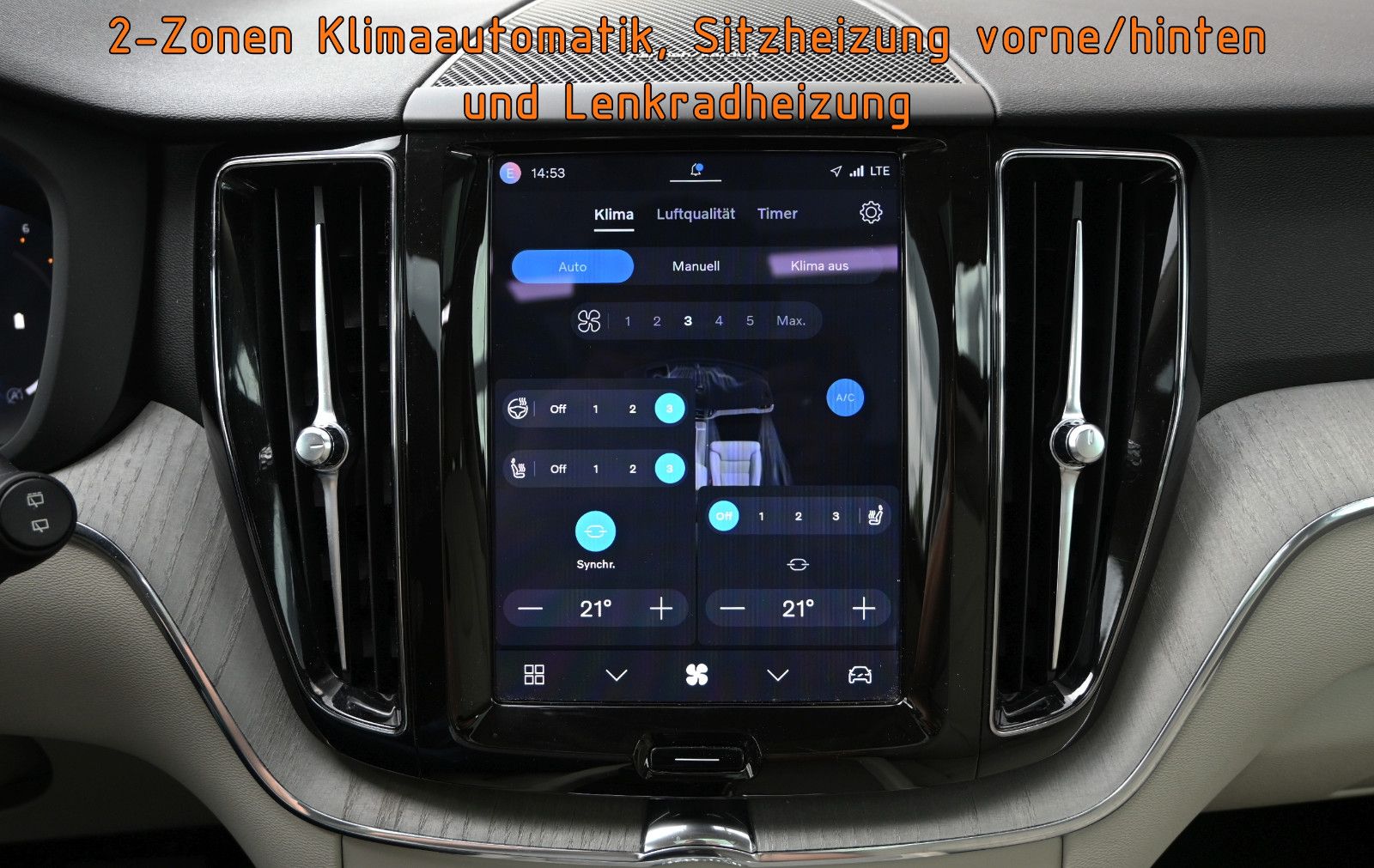 Fahrzeugabbildung Volvo XC60 B4 D AWD Plus Dark °ACC°AHK°PANO°STANDHEIZ°