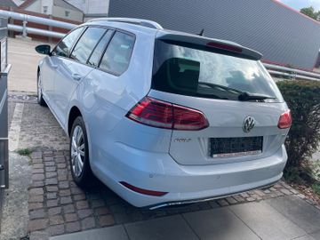 Volkswagen Golf - 7
