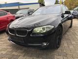 BMW 525d xDrive Lim Aut Leder Navi Xenon Pdc - BMW 525 in Mannheim