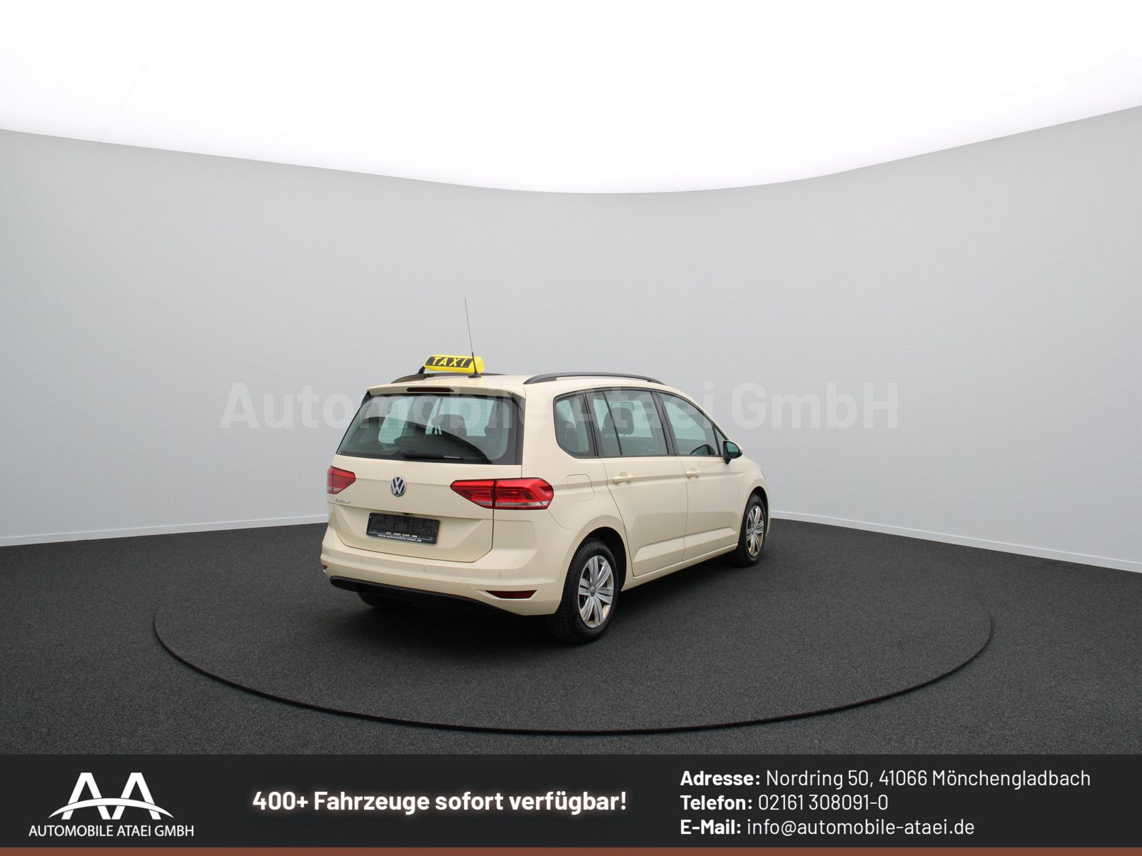 Fahrzeugabbildung Volkswagen Touran *Taxi* 7-SITZE+ TAXAMETER+ KAMERA 7478