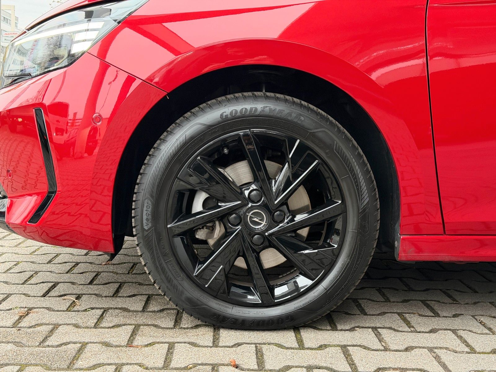 Fahrzeugabbildung Opel Corsa F GS 100 PS SHZ/Kamera/Allwetter!