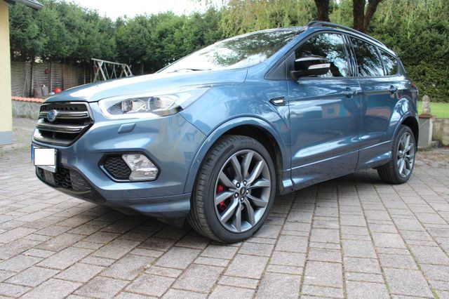 Ford Kuga 1,5 EcoBoost ST-Line