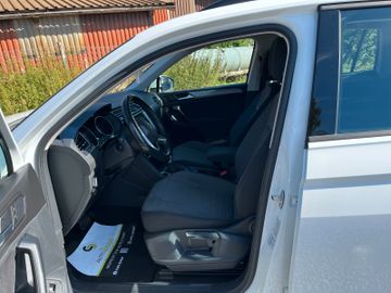 Volkswagen Tiguan - 10