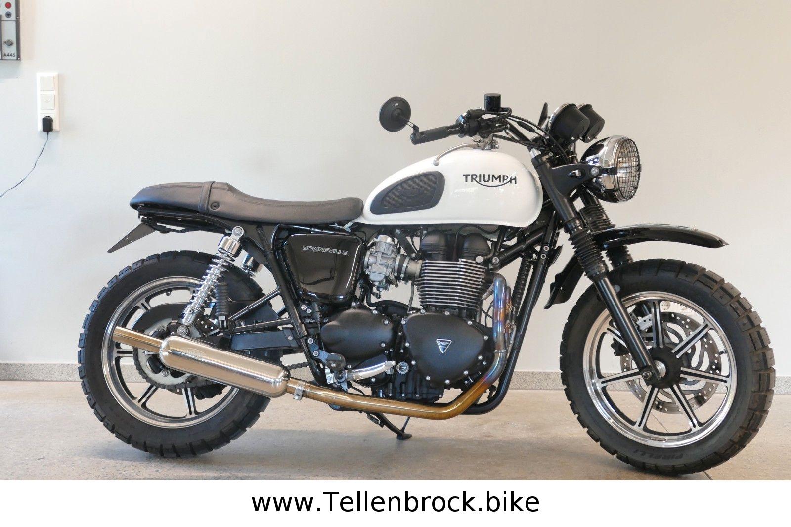 Triumph Bonneville 900 scrambler