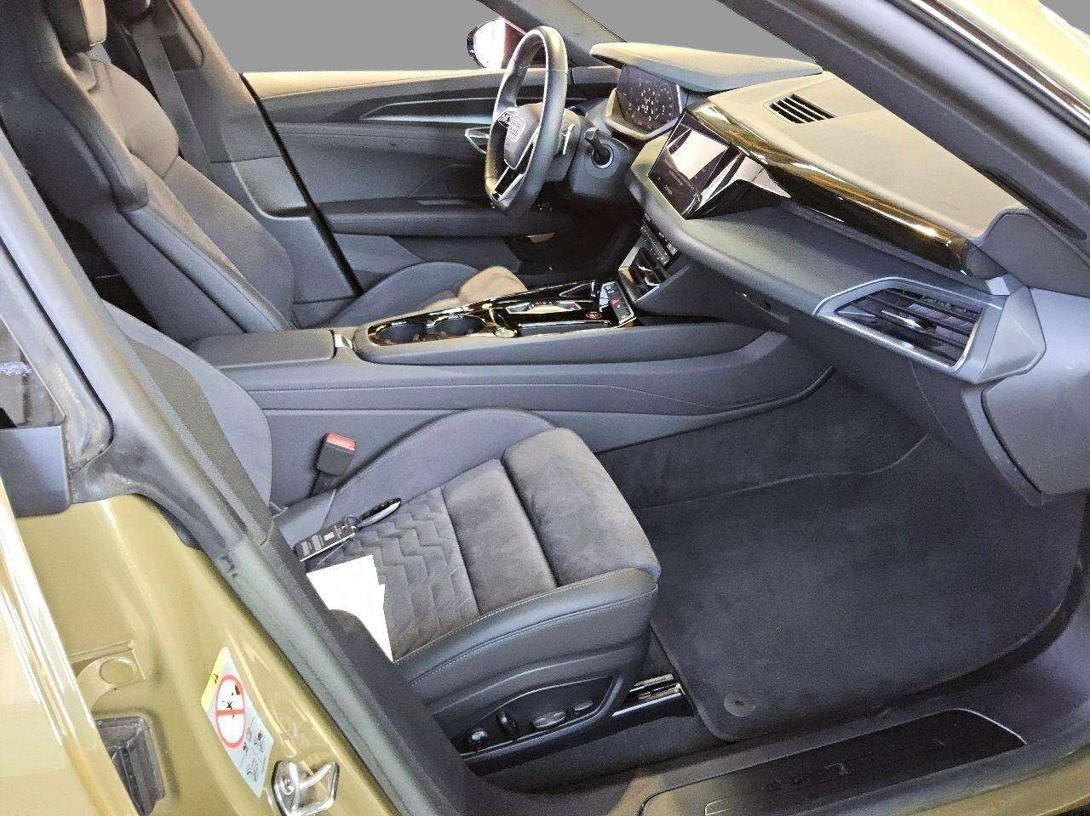 Audi e-tron GT quattro MATRIX+APP+DAB+PANO+SHZ+VIRT