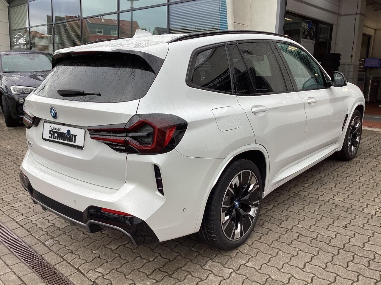 BMW iX3 M Sport 2Jahre-BPS foto 2