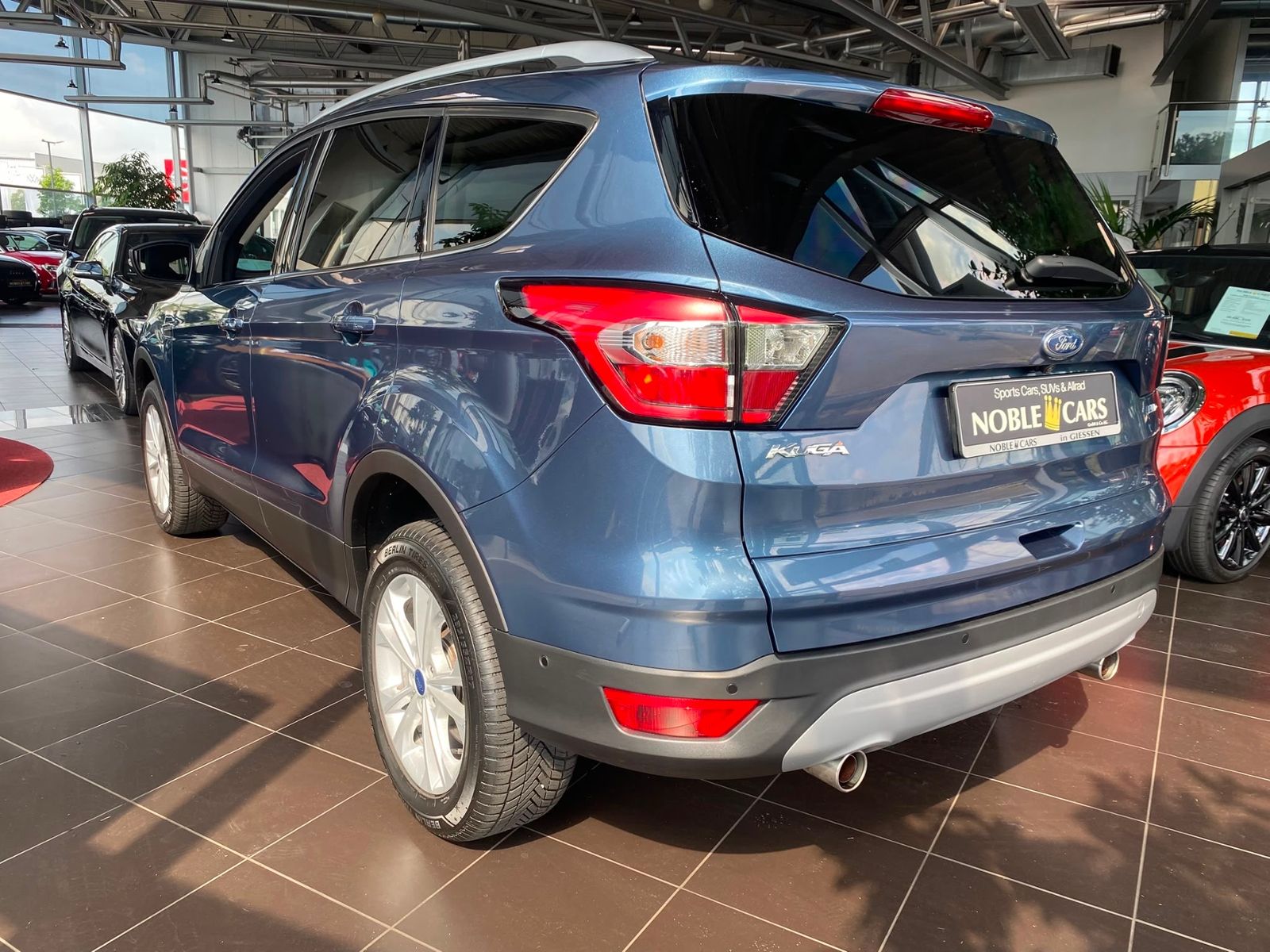 Fahrzeugabbildung Ford Kuga Titanium AWD AHK XEN NAV RFK
