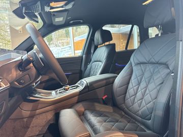 BMW X5 xDrive30d M Sportpaket HK HiFi DAB LED