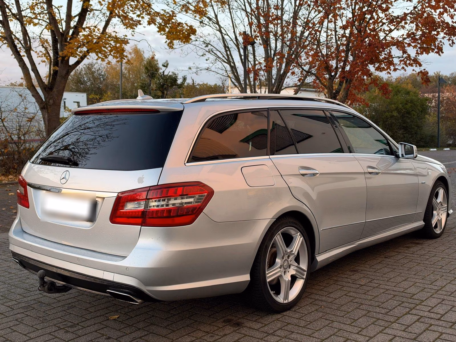 Audi A8 2010 — photo 5