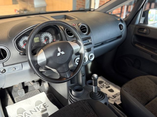 Mitsubishi Colt Inform