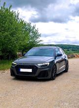 Audi A1 GB 40tfsi sline LED B&O H&R - Audi A1: Sline