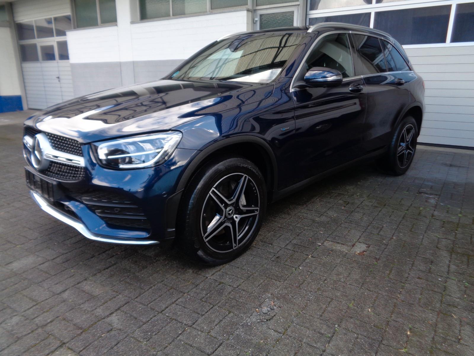 Mercedes-Benz GLC 300 de 4M 2x  AMG Line Wide 360°  Distr. AHK