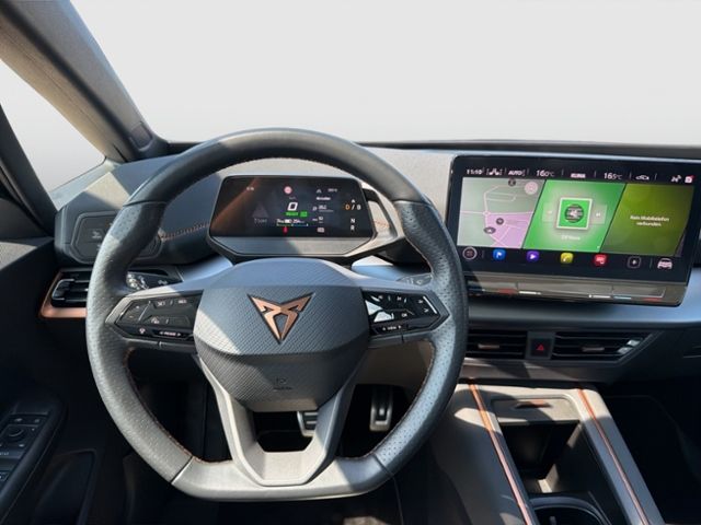 Born 58kWh HEAD UP PANO WÄRMEPUMPE AREA VIEW lLE