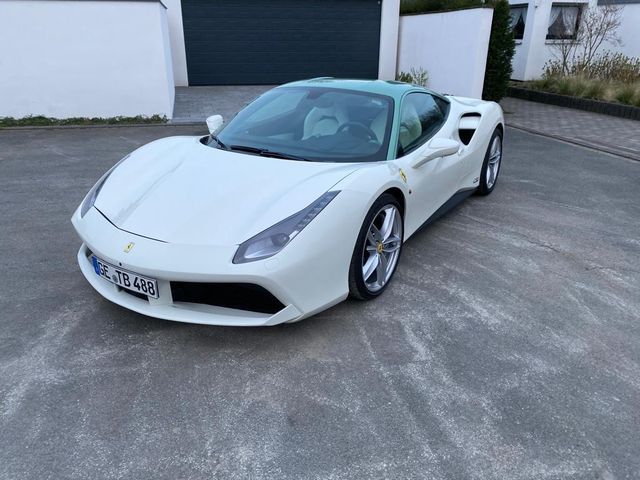 Ferrari 488 GTB Tailor Made