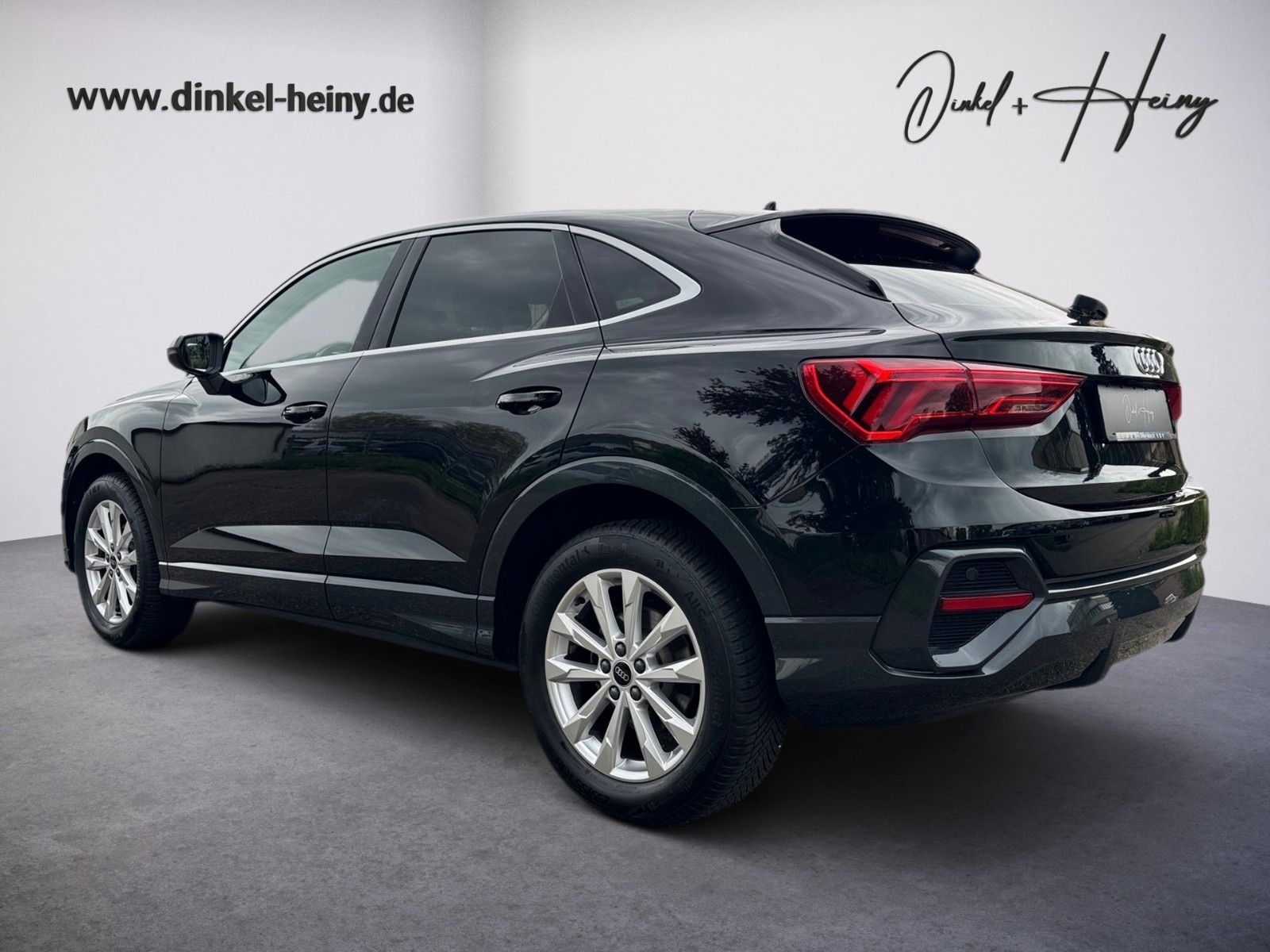 Fahrzeugabbildung Audi Q3 Sportback 35 TFSI S tronic