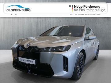 BMW iX xDrive60 Head-Up+AHK+StKlima+Navi+Luft+Kamera