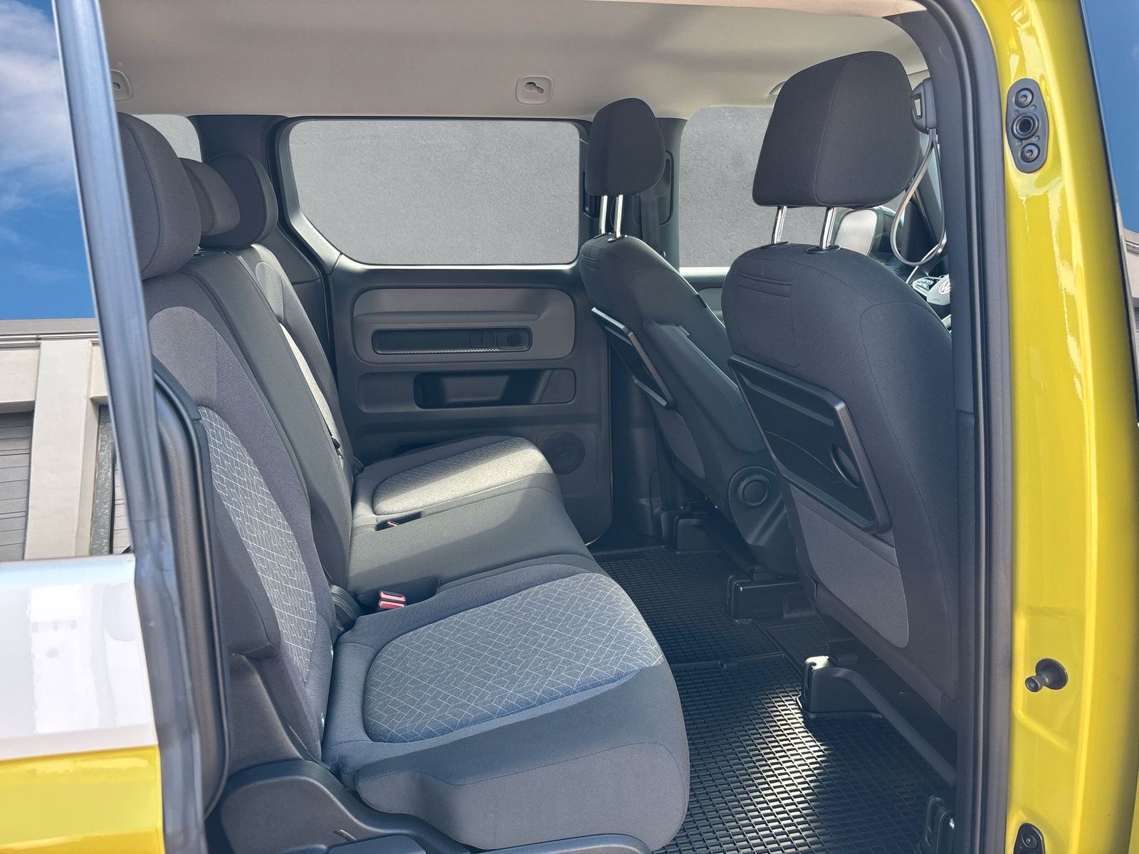 Fahrzeugabbildung Volkswagen ID.Buzz Pro AHK ACC Kamera