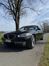 BMW 750i | 2. Hand | viele Neuteile | VOLL - gebrauchte BMW 750 aus dem Jahr 2013