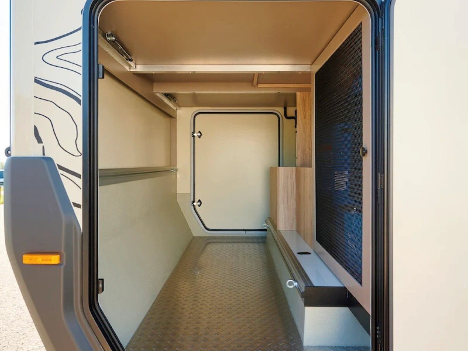 Fahrzeugabbildung Eura Mobil Xtura XT 686 EF Solar,Navi,Markise,Delta-Felgen