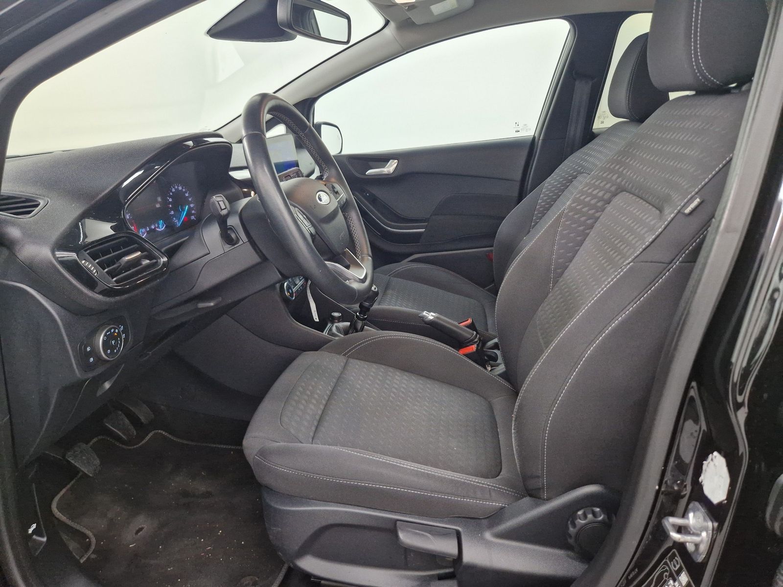 FORD Fiesta  1.0 EcoBoost MHEV Titanium – Bild 7