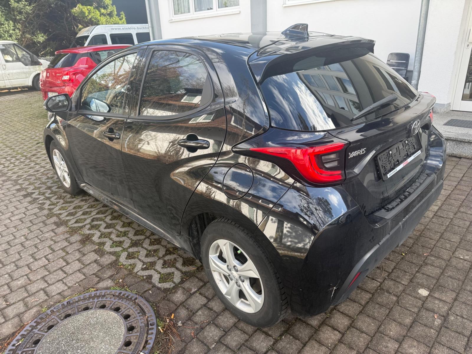 Toyota Yaris Hybrid Team Deutschland*Lenkradh.*Spura.*