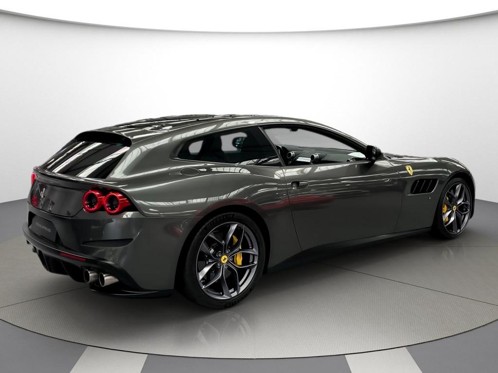 FERRARI GTC4LUSSO T CANNA DI FUCILE