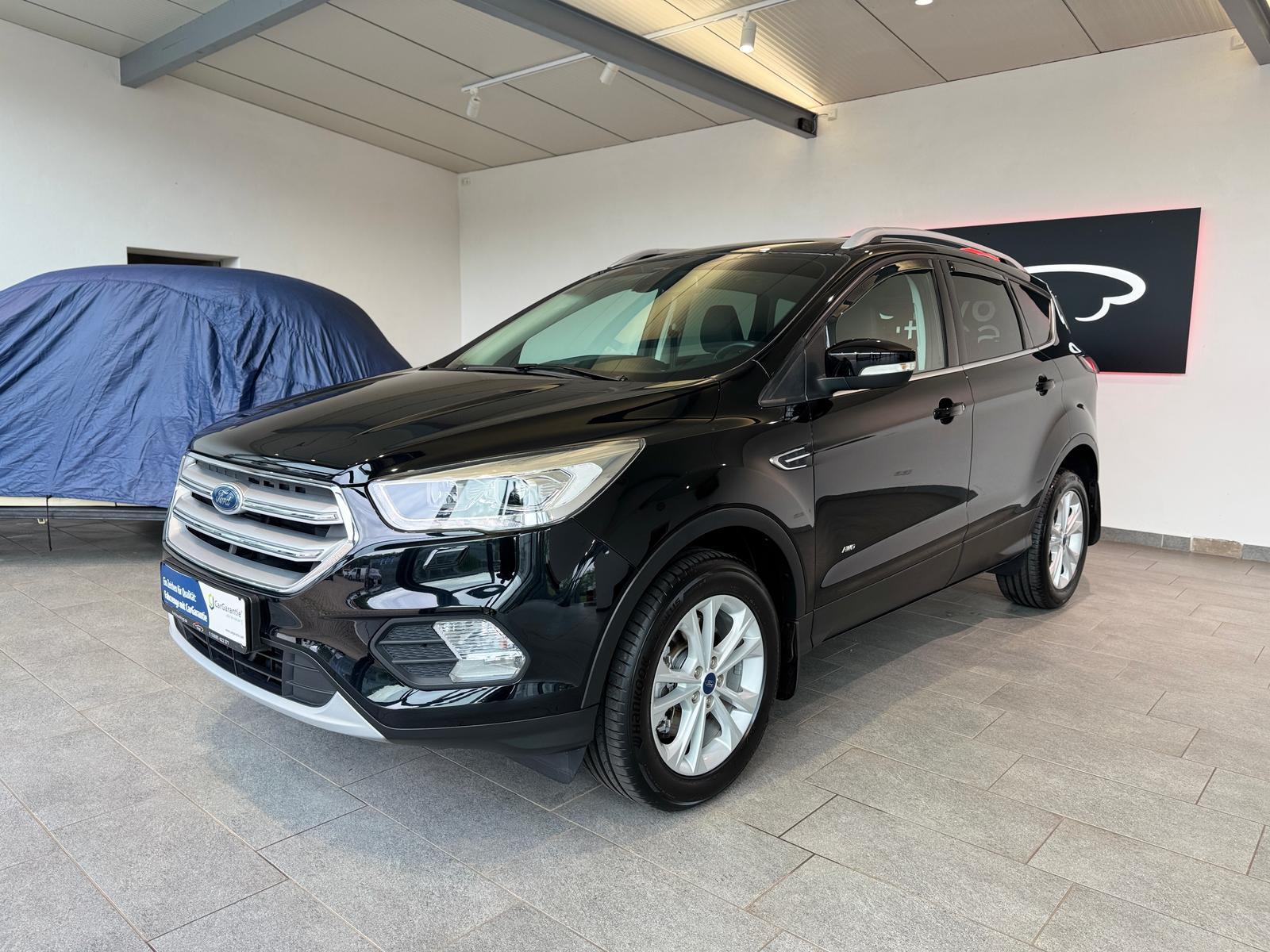 Ford Kuga Titanium AWD Autom. AHK Navi