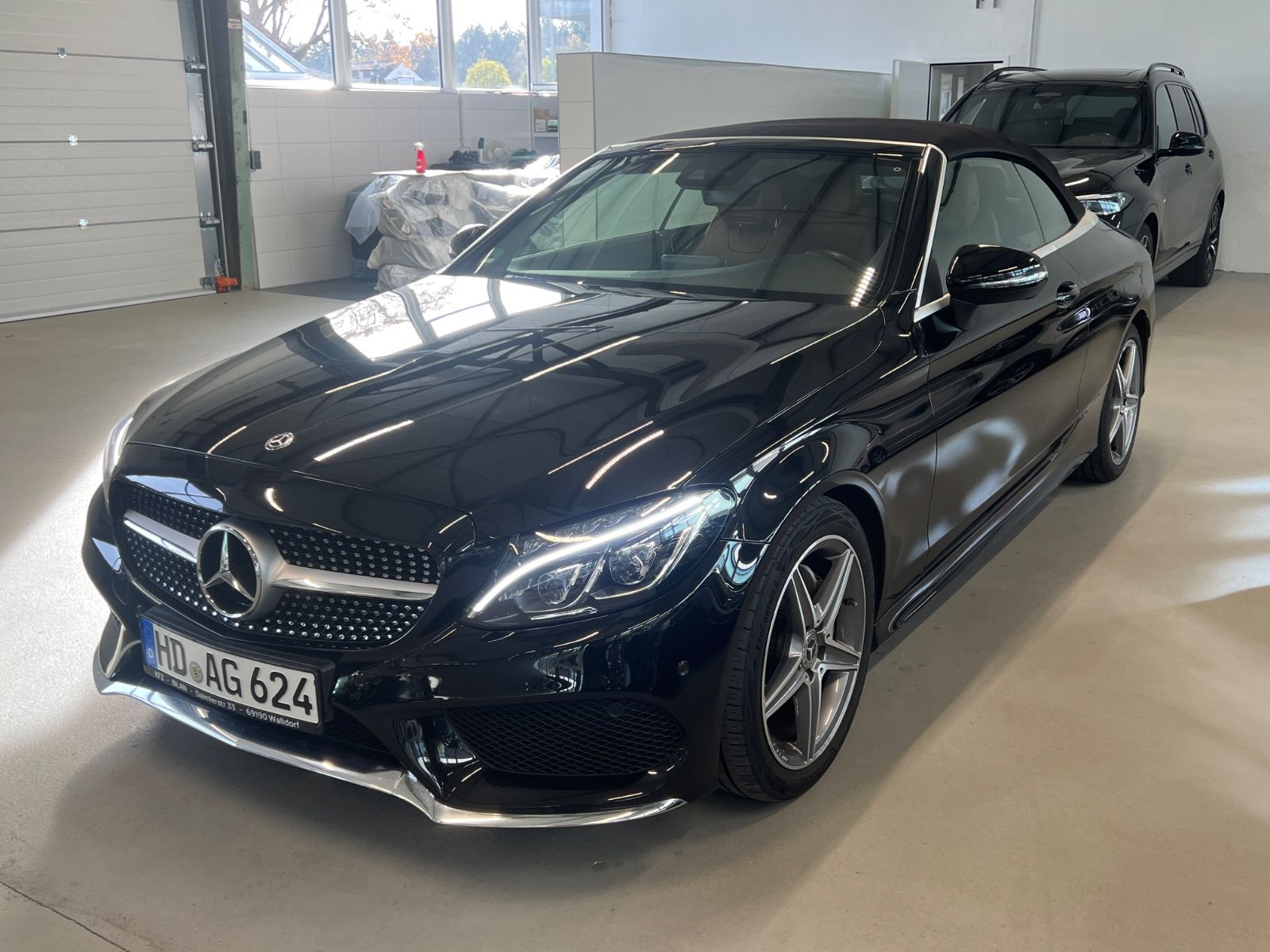 MERCEDES-BENZ C 180 Cabrio 9G- AMG-LED-Airscarf-Navi-PDC-SHZ