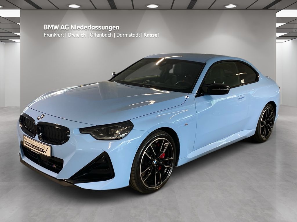 BMW M240i — hlavná fotografia