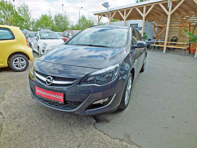 Opel Astra J Sports Tourer Active*AHK*TÜV neu