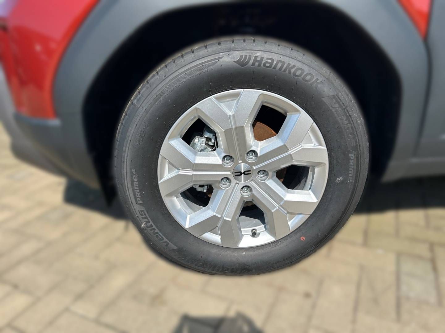 Fahrzeugabbildung Dacia Duster Expression mild hybrid 140