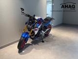 BMW F 900 R - BMW R 90