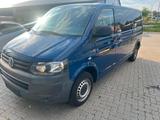 Volkswagen T5 Kombi - Volkswagen T5 Kombi aus 2011