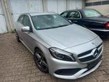 Mercedes-Benz A 180 AMG Sport LED Klimaauto. Keyless Kamera - Mercedes-Benz A 180 in Duisburg