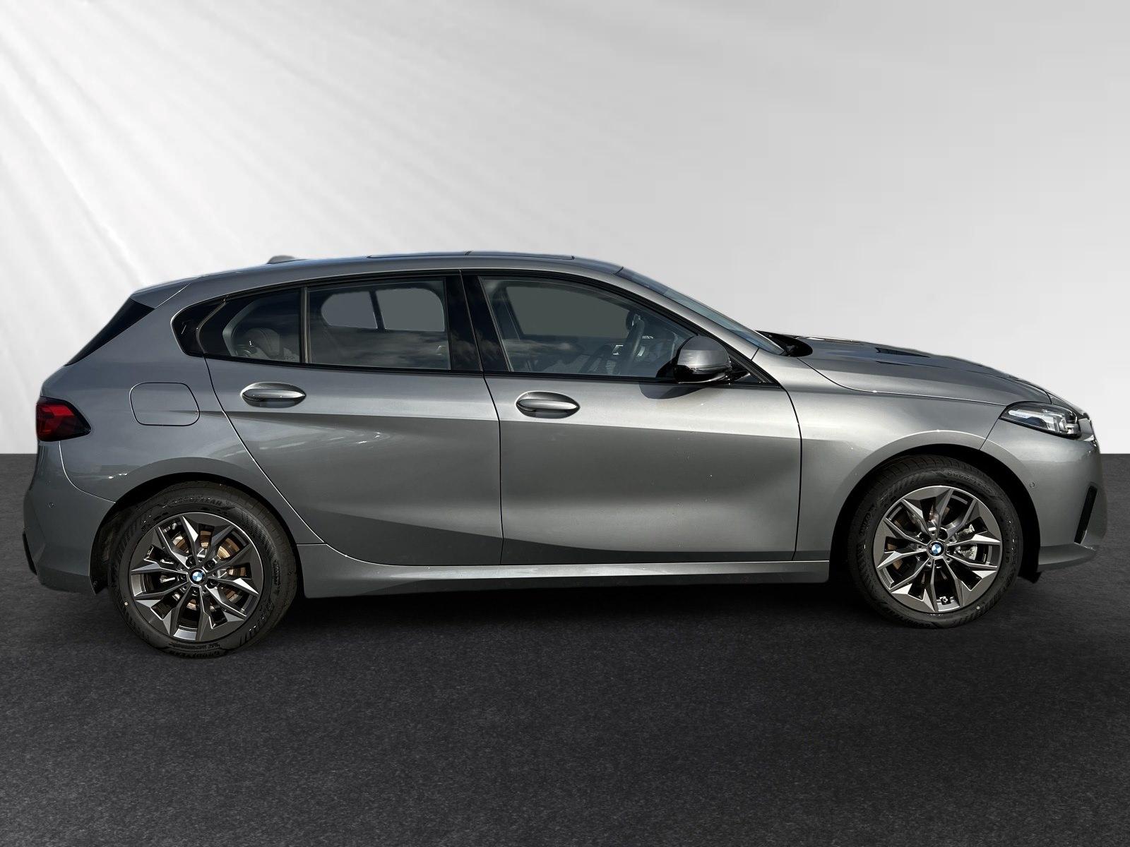 BMW 120 Panoramadach|DrivingAss.|Parkass.