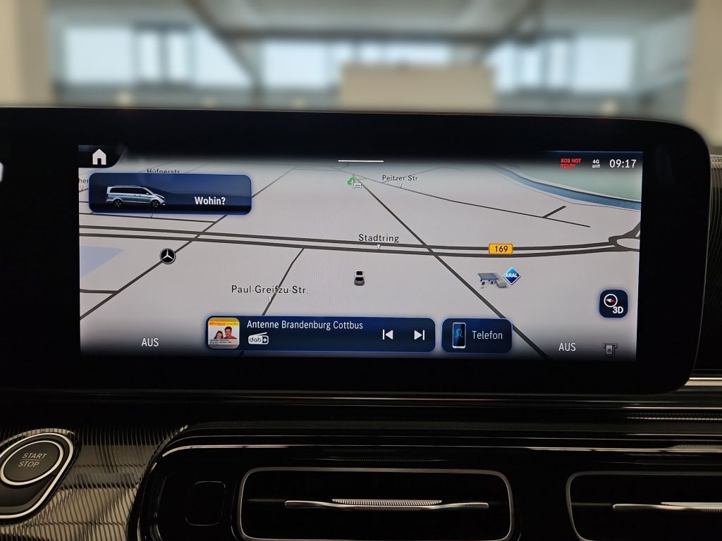 Fahrzeugabbildung Mercedes-Benz EQV 300 lang Nav Distronic Sitzhzg LED RFK Vorkl