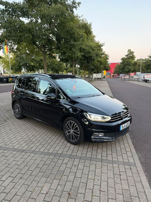 Image of Volkswagen Touran